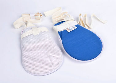 감금 벨트를 가진 고 위험도 참을성 있는 건강 관리 손 의학 Mitt